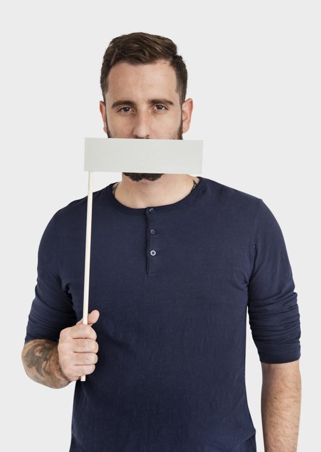 KSČM mlčící opozici 